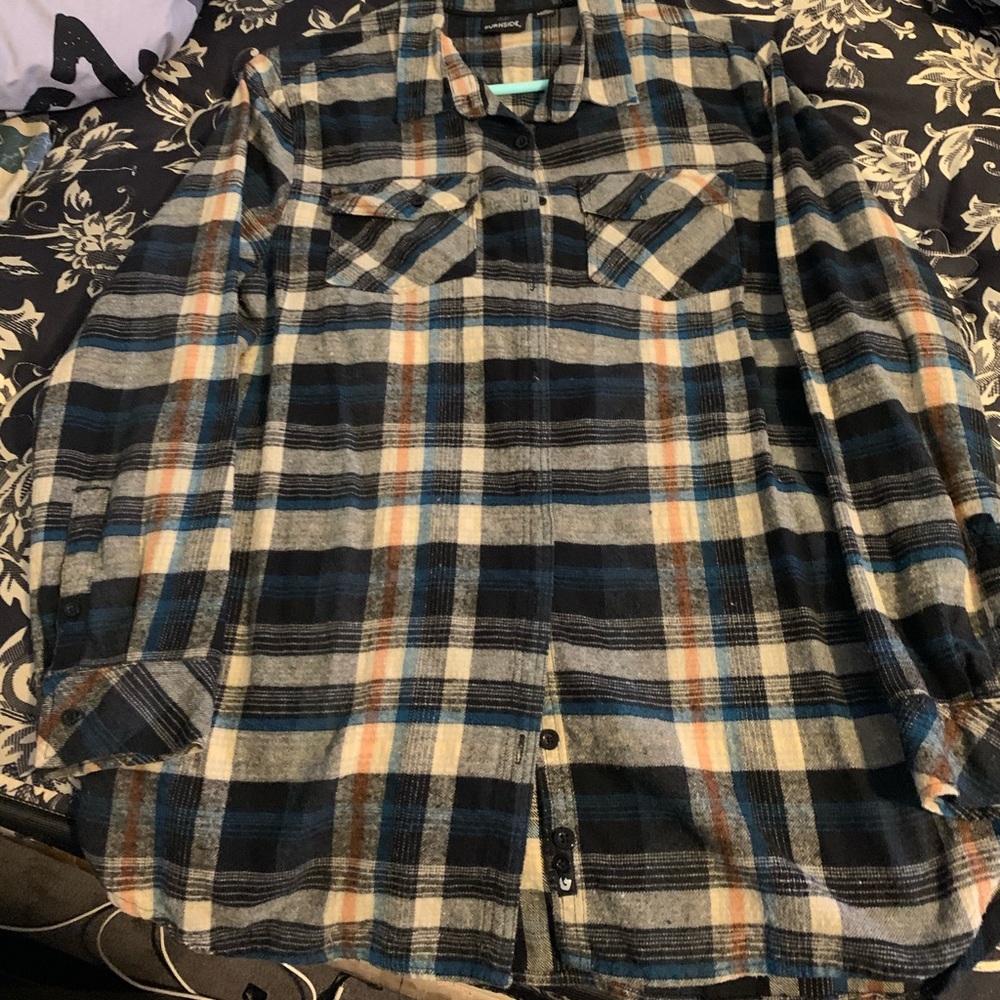 Flannel women’s button up
